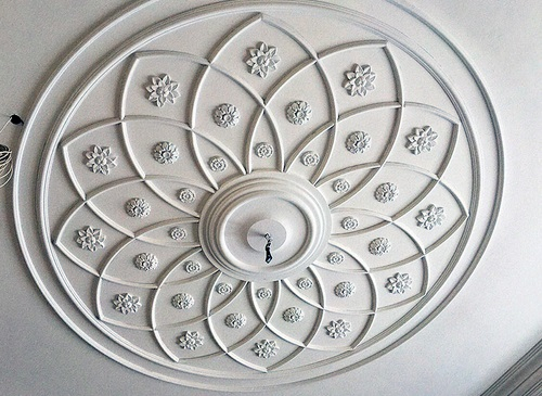 Потолочные розетки