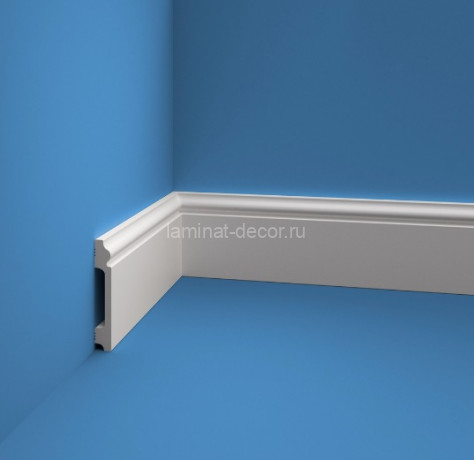 Заказать Напольный плинтус Р 100.16 белый 2 м