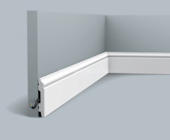 Напольный плинтус с кабель-каналом гибкий Orac Decor Duropolymer Flex SX165F 2 м