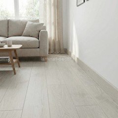 Плинтус для пола ПВХ 80 мм SALAG ALPHA Marengo AP8150 под дерево 2.4 м