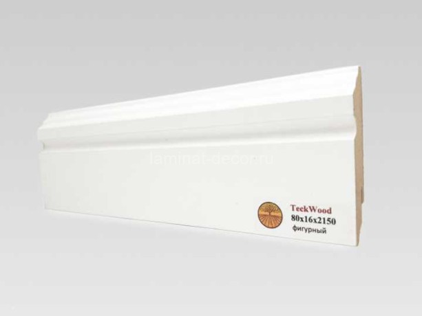 Заказать Напольный плинтус МДФ Teckwood Белый фигурный 80х16х2150 мм