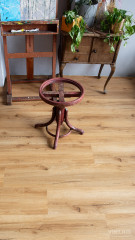 Кварц-виниловый ламинат Vinilam Luxury Glue 33100 Дуб Мадрид 43 класс 1227x232x2.5 мм 4.555 м2