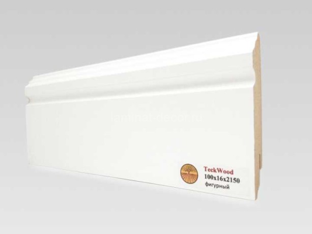 Заказать Напольный плинтус МДФ Teckwood Белый фигурный 100х16х2150 мм