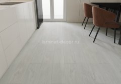 Замковая плитка SPC Art East Art Stone ASP 102 Дуб Эдинбург 181.00 х 1220.00 мм 33 класс упаковка 2.232 м2