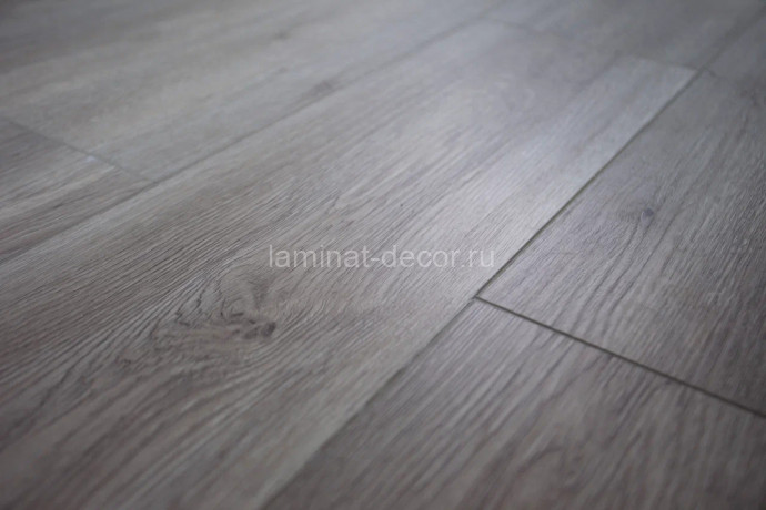 Заказать Ламинат SPC Damy Floor Family Дуб Горный TCM298-26 1220 х 180 мм 43 класс 12 шт - 2,635 м2 4 мм 