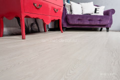 Виниловый ламинат замковый Vinilam Cork 10077 дуб линтер 7 мм с пробковой подложкой