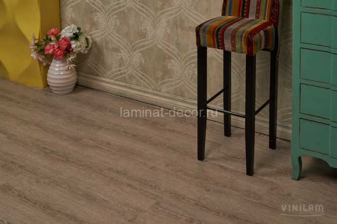 Заказать Виниловый ламинат замковый Ceramo Vinilam Wood 10128 дуб шале 4,5 мм (интегрированная подложка)