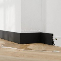 Плинтус для пола ПВХ 60 мм SALAG ALPHA Czarny AP61M3 черный 2.2 м